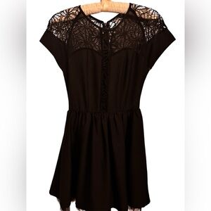 AKIRA Red Tag Chicago Black Lace Fit & Flare Dress feminine Fit ‘n Flare